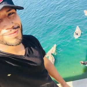 Meet your Posher, Christian